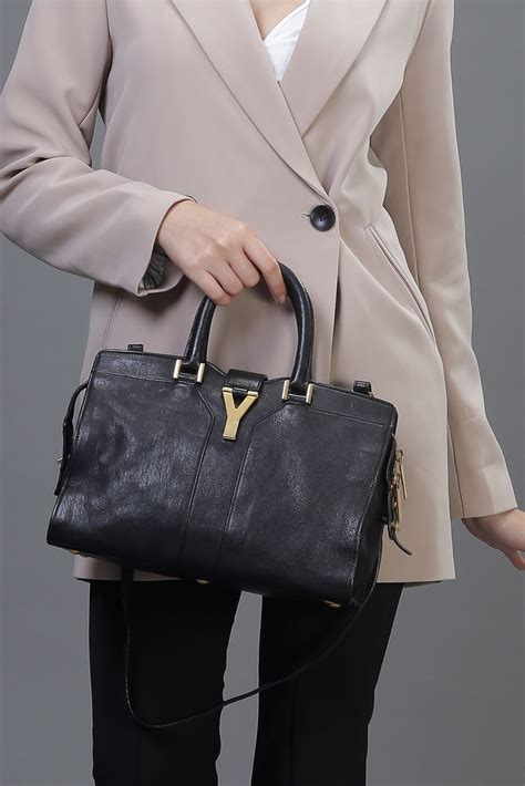 ysl chyc shoulder bag price